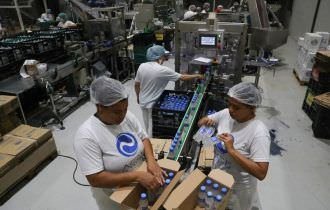 Confiança da indústria sobe em dezembro após três meses de queda