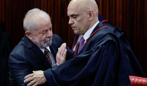 Lula e Alckmin são diplomados no TSE
