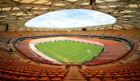 Manauara revela traição após ser pedida em casamento na Arena da Amazônia e viraliza