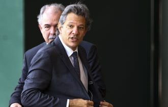 Marco fiscal e reforma tributária serão prioridades, diz Haddad