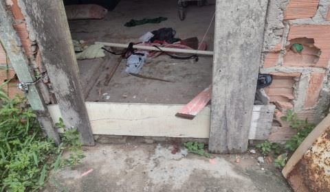 ‘Moreno’ é espancado, sequestrado e corpo é jogado em córrego