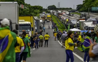 PF faz operação contra apoiadores de Bolsonaro por atos antidemocráticos