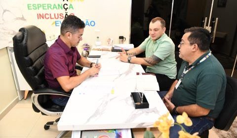 Prefeitura de Manaus assina ordem de serviço do mercado municipal Maximino Corrêa