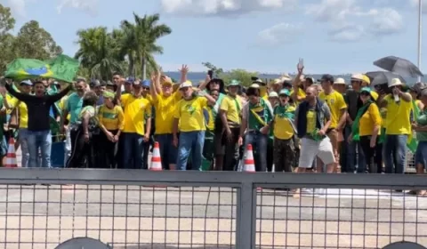 Vídeo: bolsonaristas ocupam Alvorada em dia de diplomação de Lula