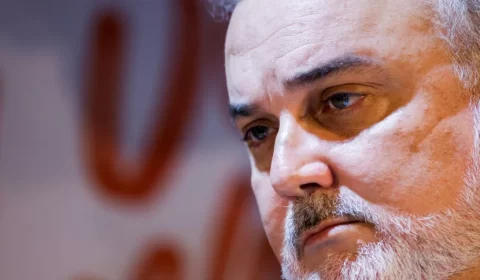 Conselho da Petrobras deve indicar Prates para a presidência nesta quinta-feira (26)