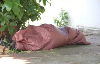 Corpo é encontrado dentro de saco amarrado no bairro Cidade Nova