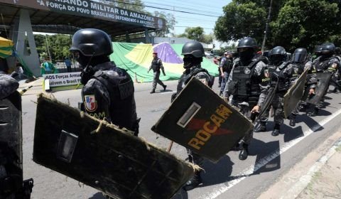 Forças de Segurança do Amazonas retiram acampamento da frente do CMA