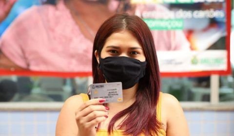 Governo do Amazonas paga 1ª parcela do Auxílio Estadual Permanente de 2023