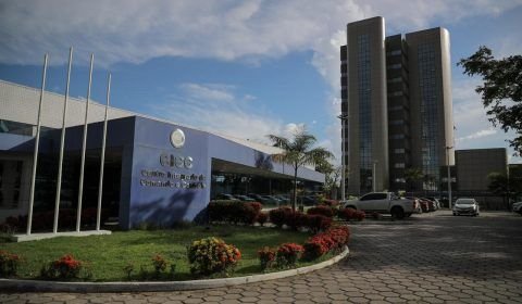 Governo do Amazonas reúne Comitê de Resposta Rápida e reforça segurança no estado