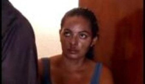 Mãe mata a filha e mastiga os órgãos da menina