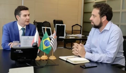 Ministros atendem a ordem de Lula e recebem deputados da base em série