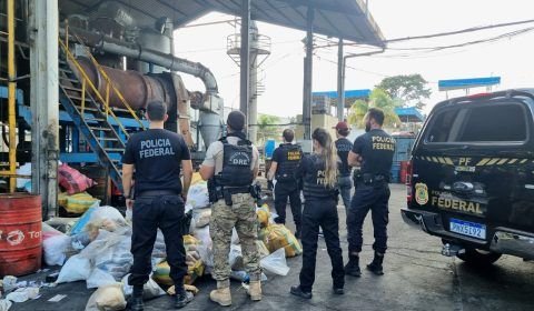 Polícia Federal incenera 1,2 toneladas de drogas em Manaus