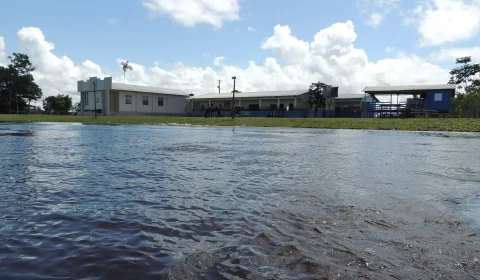 Seca no Amazonas faz Samsung antecipar férias coletivas em Manaus, diz Suframa