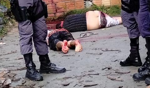 URGENTE: dupla é morta com golpes de terçado em Manaus