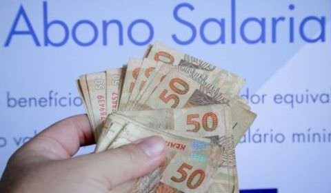 Abono salarial tem R$ 357,9 mi esquecidos; saque começa a partir desta quarta