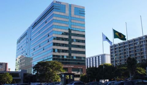 AGU pede que STF reconheça decreto que recompõe alíquota de PIS/Cofins