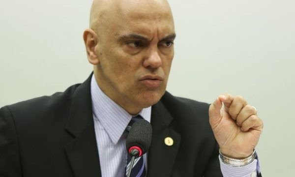 Alexandre de Moraes coloca militares envolvidos em 8 de janeiro na mira do STF