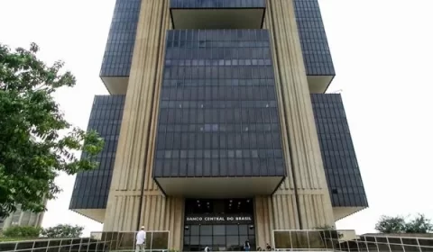 Ata do Copom: “É necessário manter a vigilância” com inflação, diz BC