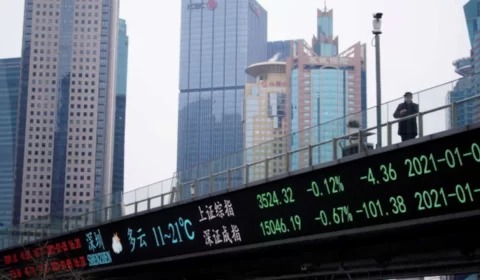 Bolsas de China e Hong Kong caem antes de dados econômicos