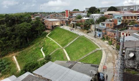 Em dois anos, Prefeitura de Manaus entrega dez obras de contenção em grandes erosões