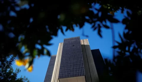 Em meio a tensões, Campos Neto, Haddad e Tebet realizam reunião do CMN nesta quinta-feira (16)