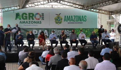 Governador Wilson Lima realiza entregas para o desenvolvimento do setor primário no estado