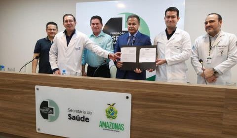 Governo do Amazonas assina contrato para realização de cirurgias bariátricas no Hospital Adriano Jorge