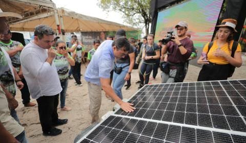 Governo do Estado lança ‘Brilha Amazonas’ e leva energia solar para quem vive do turismo