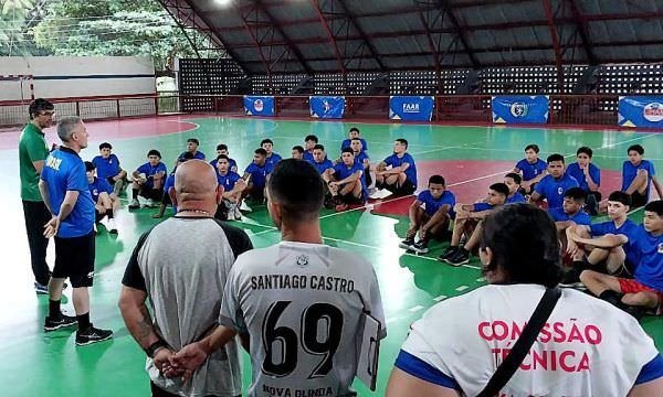 Liga de Handebol do Amazonas capacita técnicos e atletas com foco nas competições nacionais de seleções