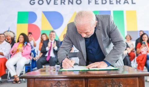 Lula recria conselho para combate à fome nesta terça-feira (28)