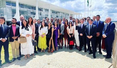 Ministro Alexandre Padilha recebe defensores gerais no Palácio do Planalto