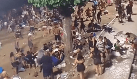 VÍDEO: Atirador invade Carnaval e dispara contra as pessoas; imagens fortes