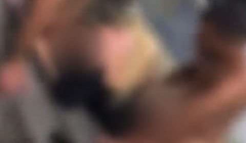 VÍDEO: Cena de sexo de trisal na rua faz polícia abrir investigação