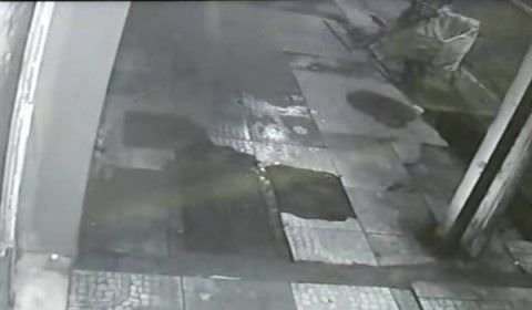 Comerciantes denunciam sexto furto a loja de bolsas no centro