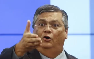 Dino vai à PF contra vereador que ligou pedofilia a ministro do STF