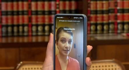 Mais uma modalidade de crime: saiba como funciona o 'golpe da chamada de vídeo'