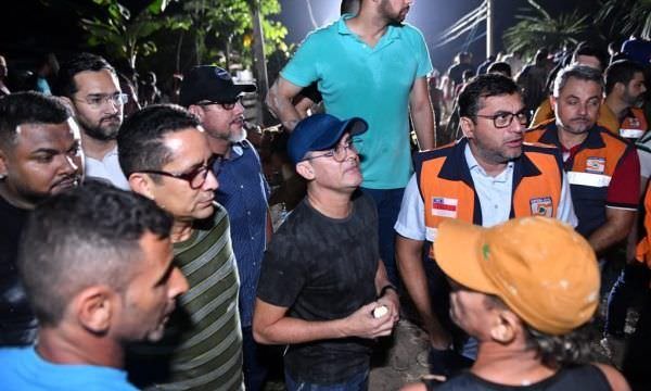 Prefeitura de Manaus intensifica resgate de vítimas de deslizamento no Jorge Teixeira