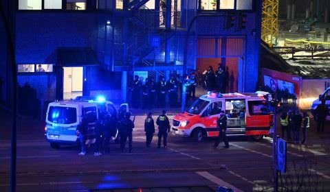 Tiros em igreja de Hamburgo deixam ‘vários mortos’, segundo polícia