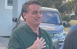 Vídeo: Bolsonaro chama Lula de nove dedos e critica ministro do STF