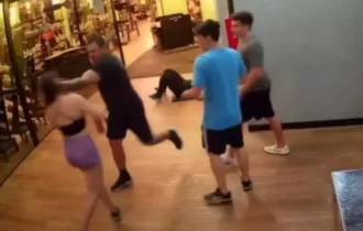 VÍDEO: Policial militar dá soco no rosto de jovem em academia