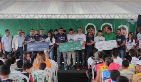 Wilson Lima anuncia pacote de R$ 8 milhões para incentivar atletas de níveis e modalidades diferentes, incluindo olímpicos