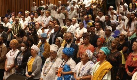 Câmara do DF lança frente em defesa das religiões de matriz africana