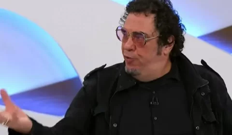 Casagrande se retrata após chamar Zambelli de pistoleira