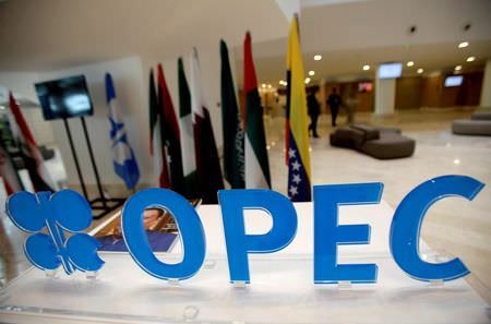 Cortes da Opep+ elevam risco de déficit de oferta e ameaçam recuperação econômica, diz IEA