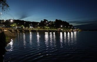 Governo do Amazonas entrega quase mil novos pontos de LED para a iluminação pública de Silves