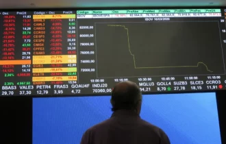 Ibovespa abre em queda com pressão de Vale e dados dos EUA no radar