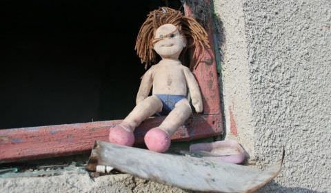Idoso de 75 anos é preso suspeito de praticar “atos libidinosos” com neta de um ano e dez meses