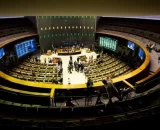 Câmara pode votar projetos sobre aposentadoria compulsória, transparência de gastos e crimes sexuais com uso de IA