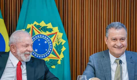 Lula exclui Correios, EBC, Dataprev e outras empresas do programa de privatizações