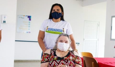 Prefeitura de Manaus realiza cerimônia de abertura do curso Cuidador de Idosos